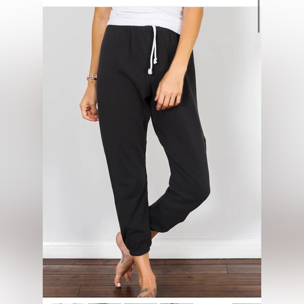 BNWT PerfectWhiteTee Johnny sweatpants - size Small, vintage black